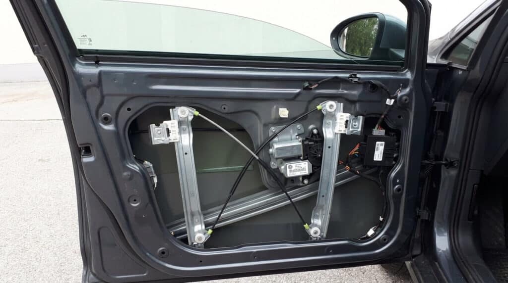 Vitre électrique Volkswagen ne remonte plus automatiquement : La solution 3 Vitre électrique Volkswagen